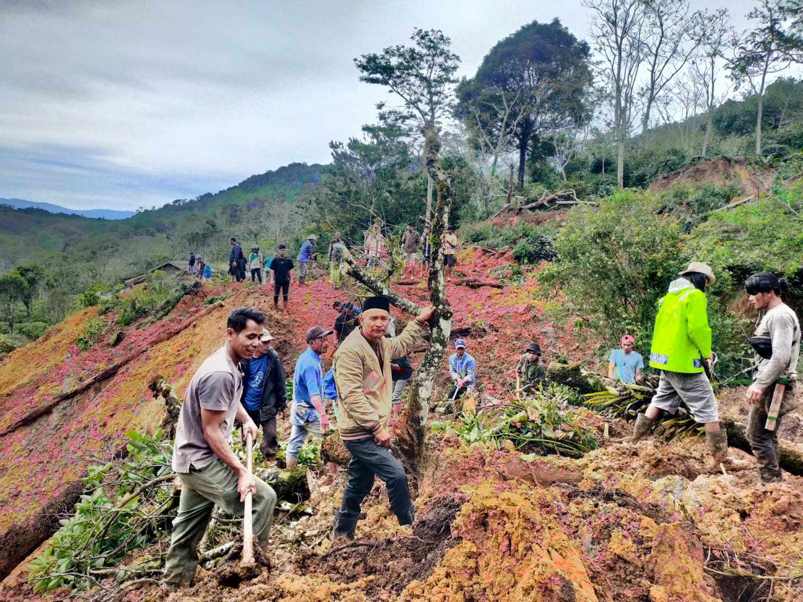 Gotong Royong Massal